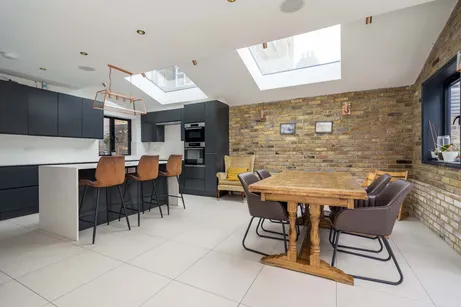 Fernhead Road, London, W9