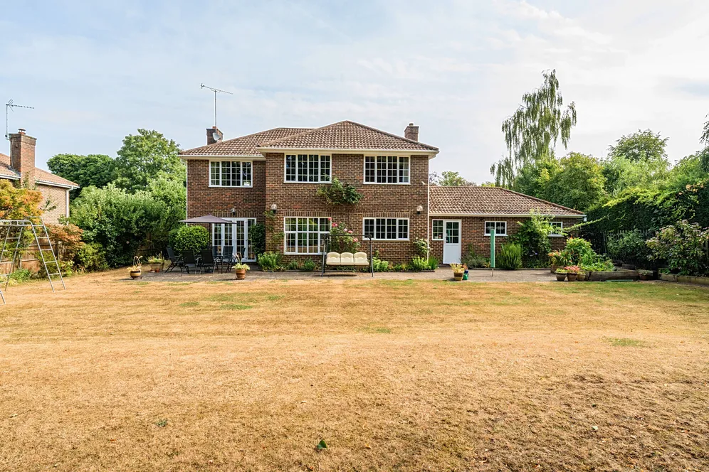 Dawnay Close, Ascot, SL5 photo 2