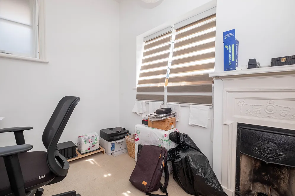Compton Road, London, SW19 photo 16