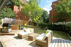 Southridge Place, LONDON, SW20 photo 4