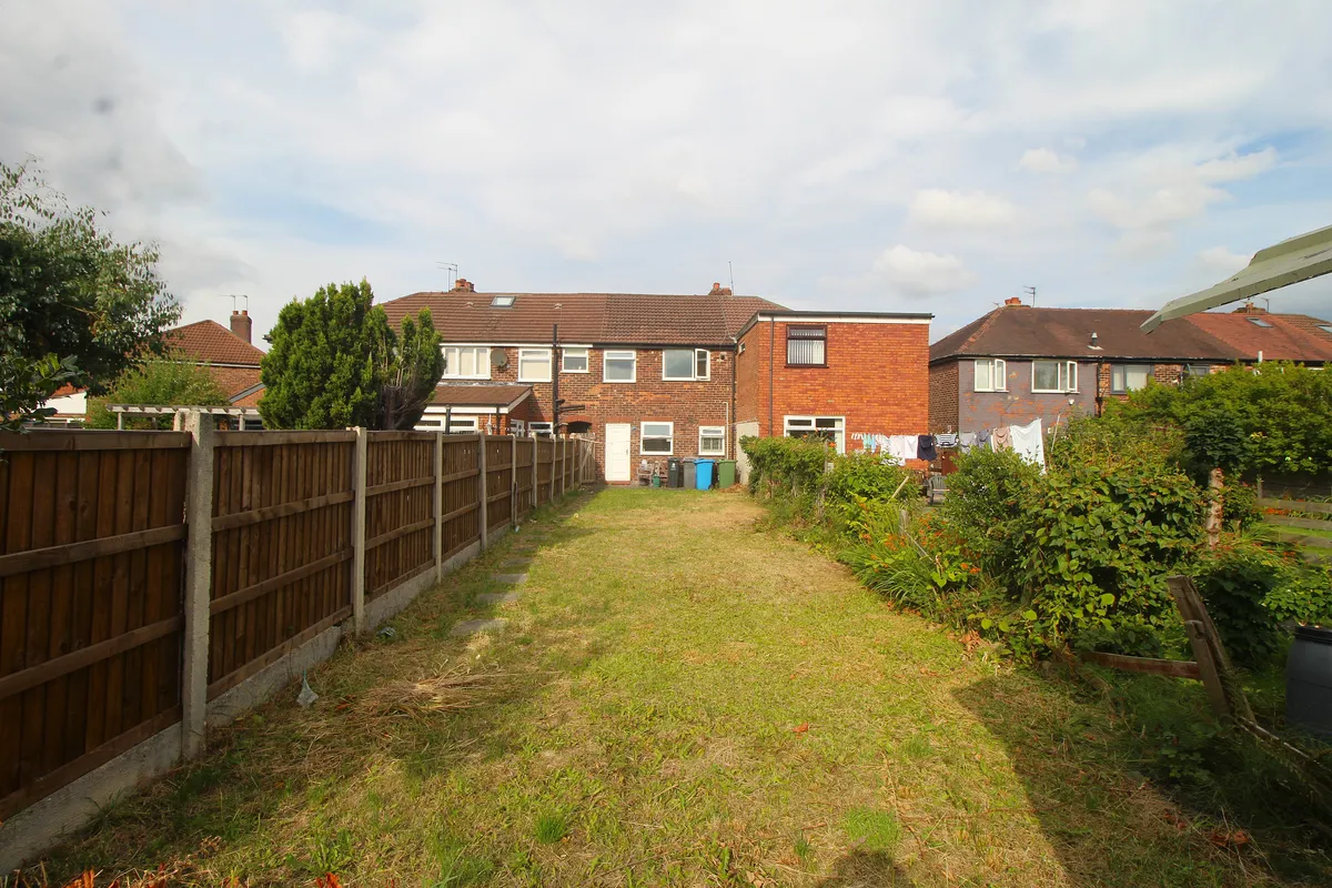 3-Bedroom Semi-Detached Home To Rent, Shelley Road, Chadderton, Oldham, OL9