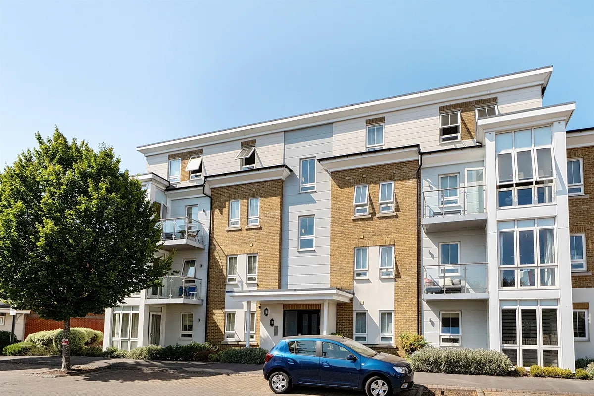 Kingfisher Drive, Maidenhead