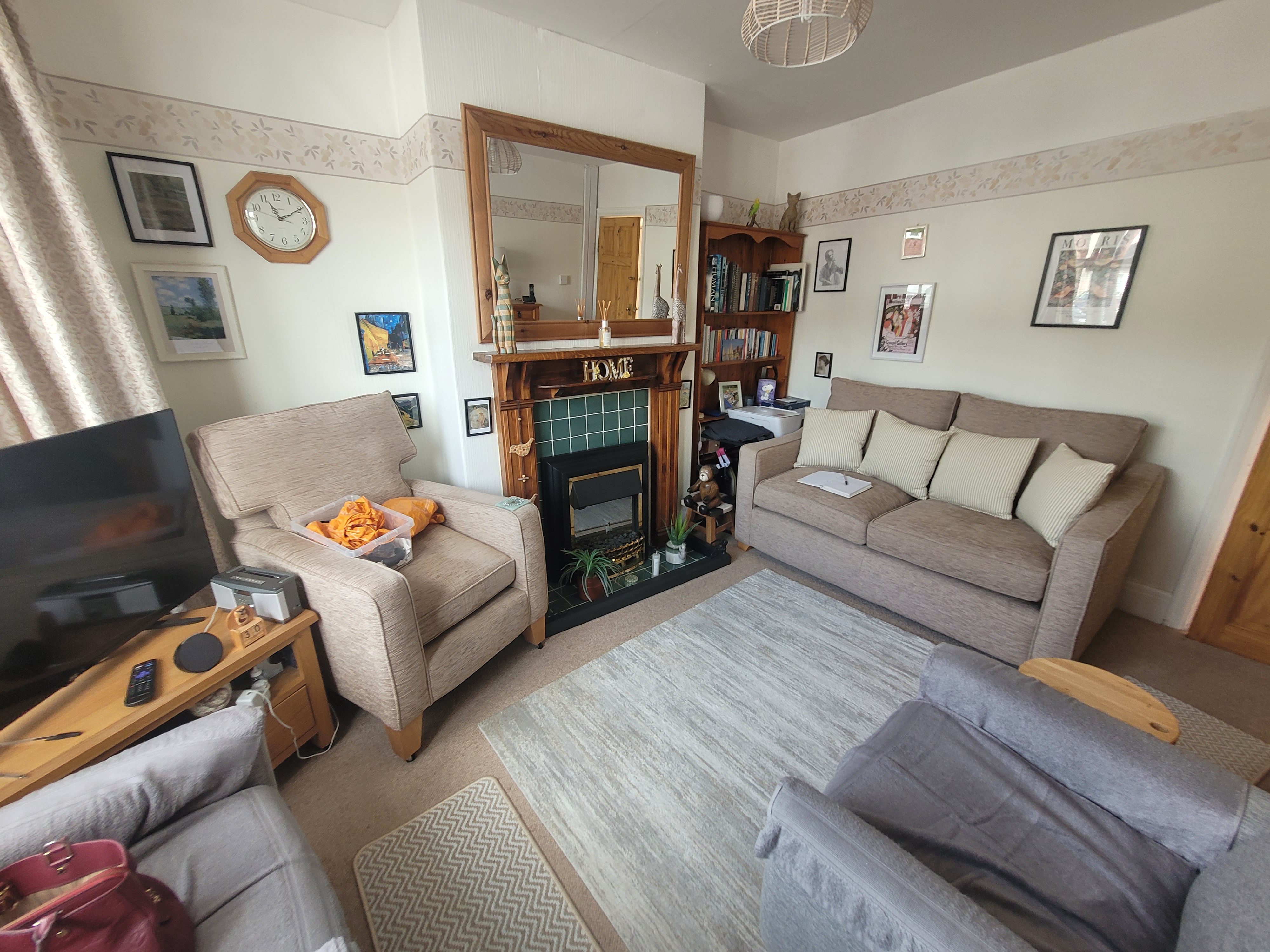 29 Foredyke Avenue, Hull, HU7 0DS Image 2