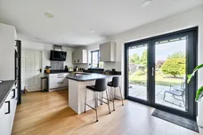 Stoke Park Court, Bishops Cleeve, Cheltenham, GL52 photo 4