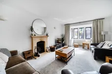 Stoke Park Court, Bishops Cleeve, Cheltenham, GL52 photo 5