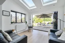 Stoke Park Court, Bishops Cleeve, Cheltenham, GL52 photo 6