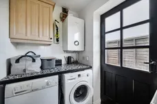 Stoke Park Court, Bishops Cleeve, Cheltenham, GL52 photo 15