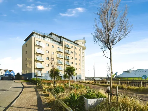 West Quay, NEWHAVENphoto