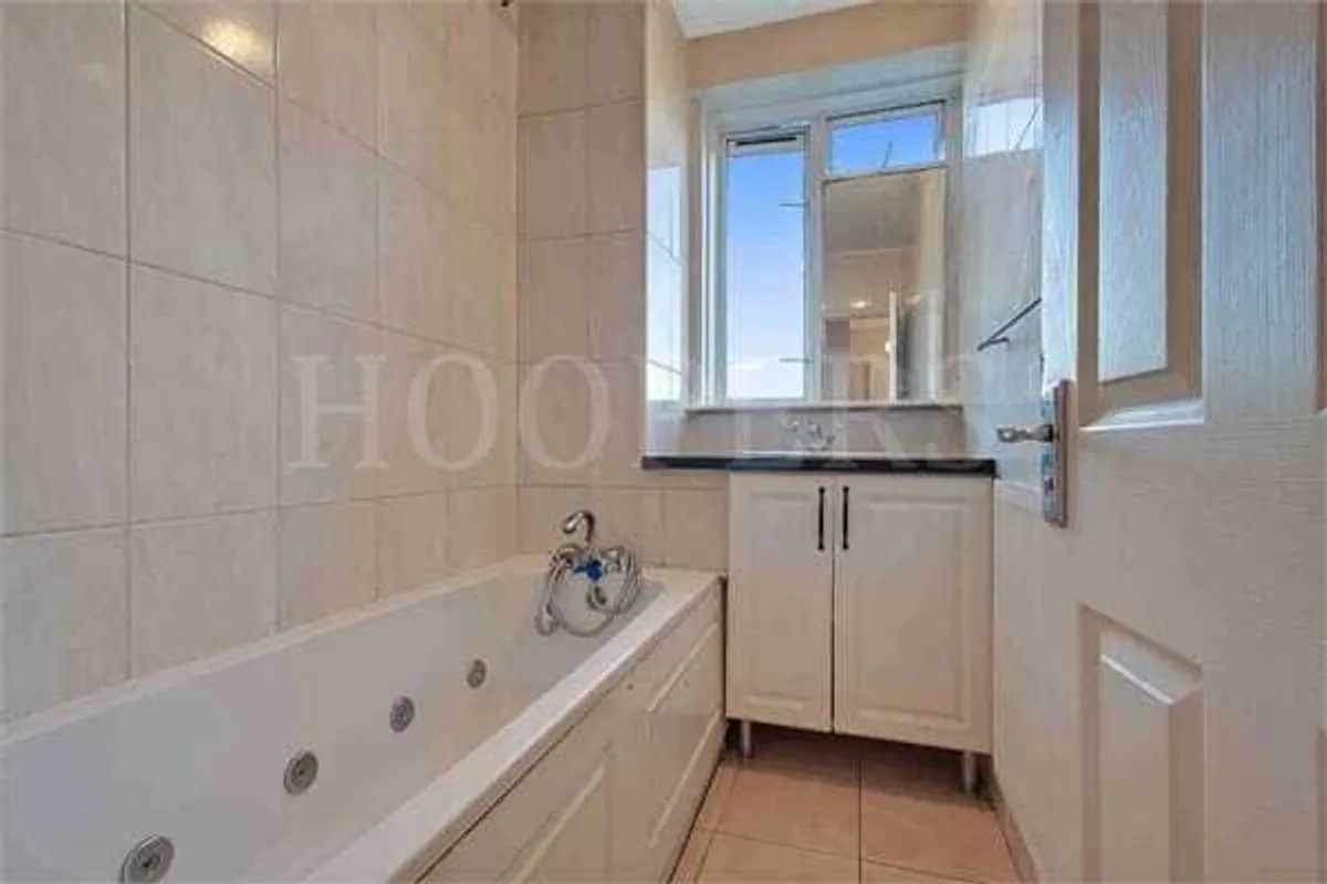 Shoot Up Hill, London, NW2