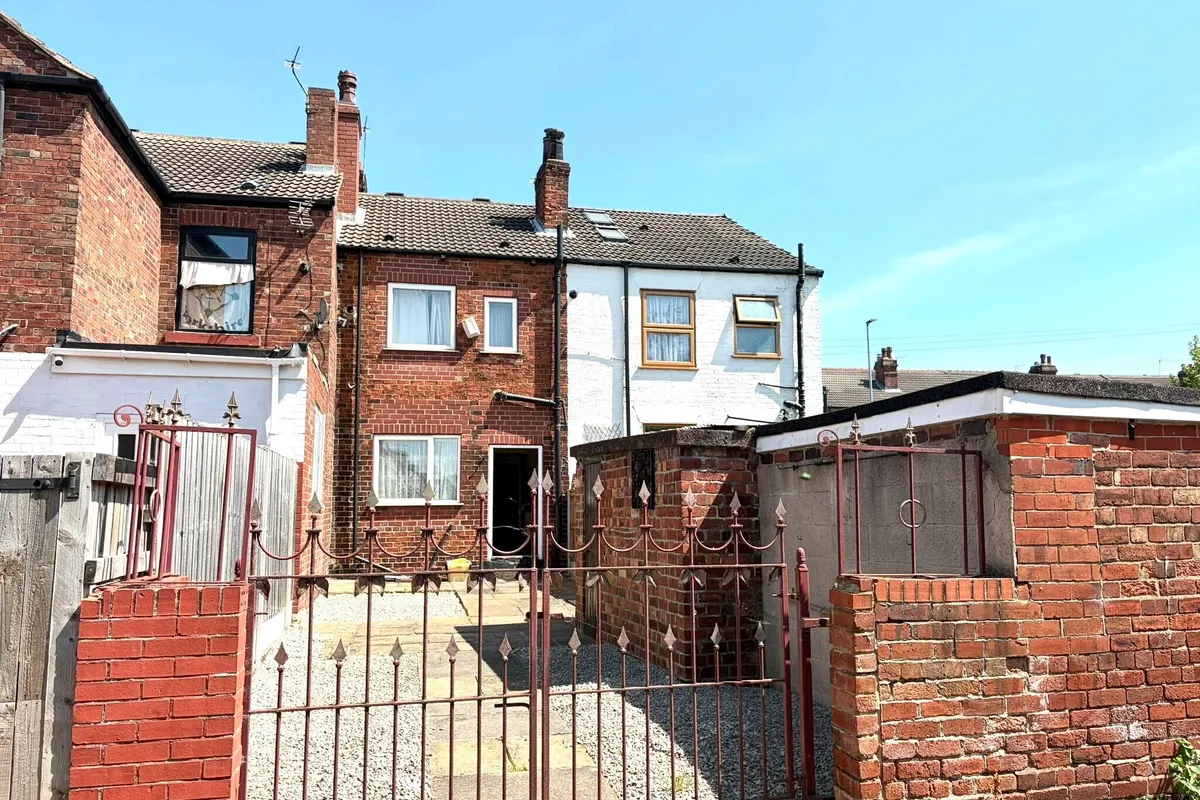 Pontefract Road, Castleford
