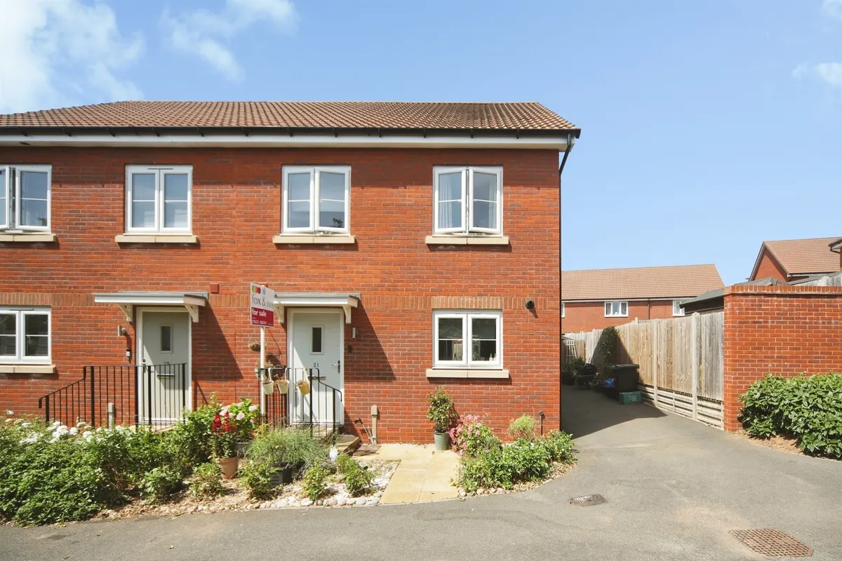 Merton Road, Rumwell, Taunton
