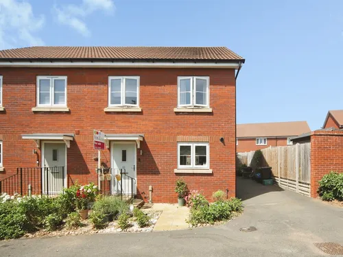 Merton Road, Rumwell, Tauntonphoto