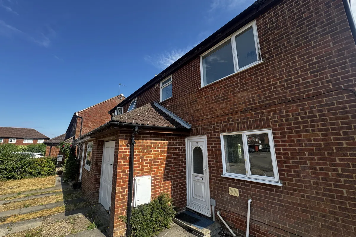 Samuel Place, Corby