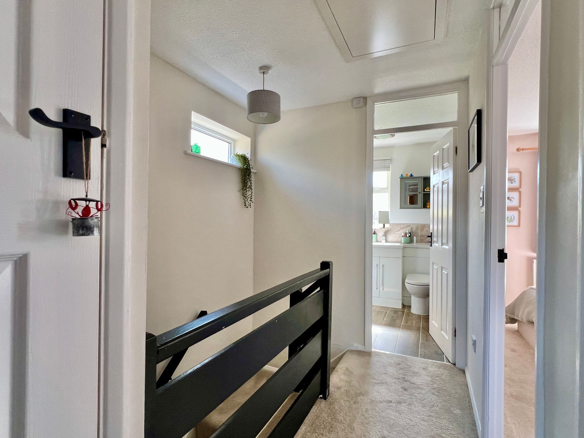 Derwent Grove, Taunton - NO onward chain! Image 10