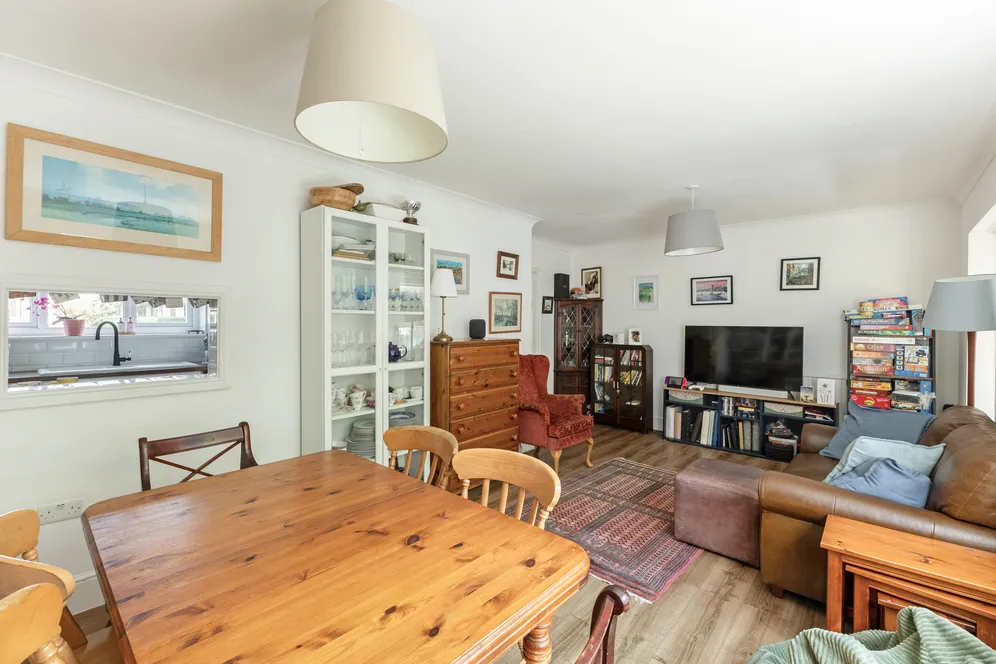 Hearne Road, London, W4 photo 2