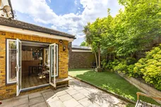 Hearne Road, London, W4 photo 19