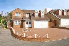 St. Annes Park, Broxbourne