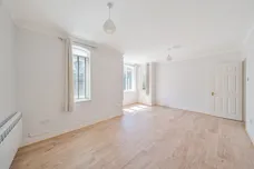 Latium Close, Holywell Hill, St. Albans, AL1 photo 2
