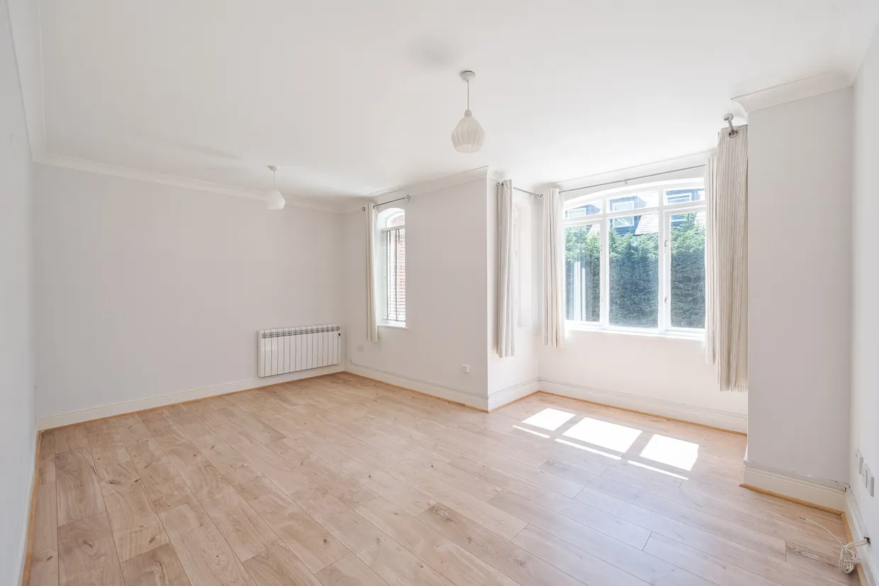 Latium Close, Holywell Hill, St. Albans, AL1 photo 5