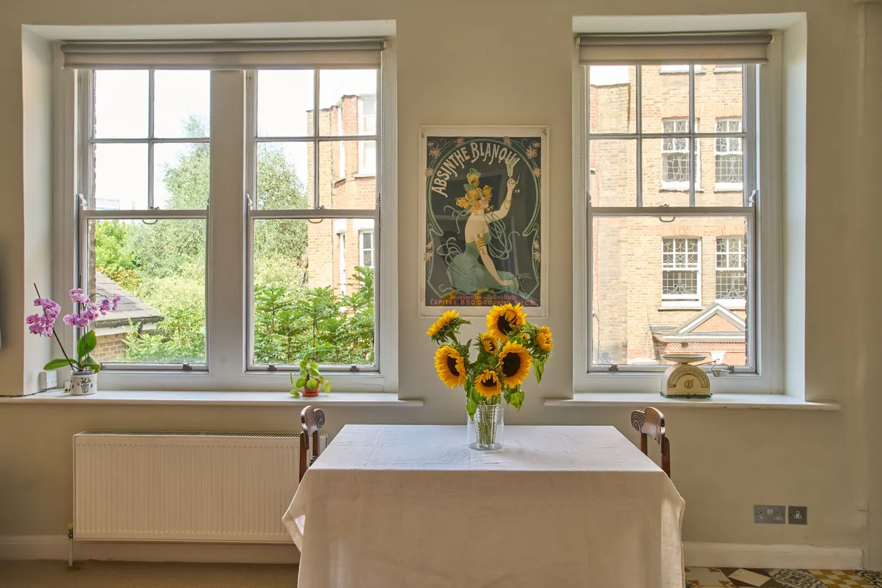 Sutton Lane North, London, W4 photo 2