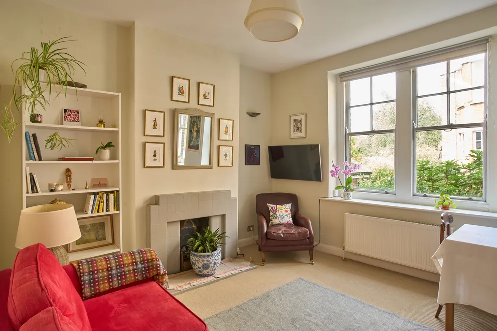 Sutton Lane North, London, W4 photo 9