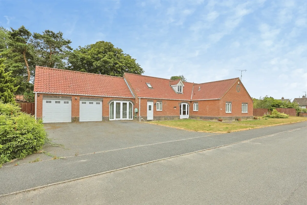 Station Road, Little Fransham, Dereham