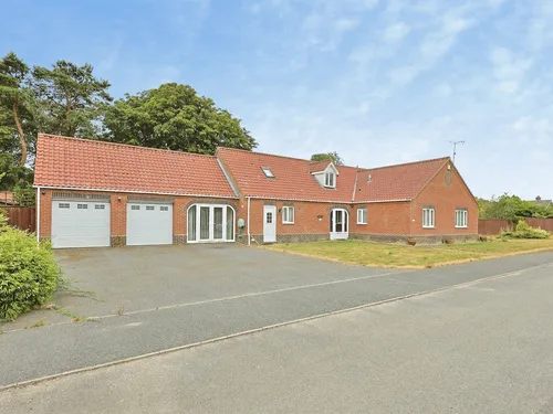 Station Road, Little Fransham, Derehamphoto