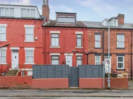Brownhill Avenue, LEEDS photo