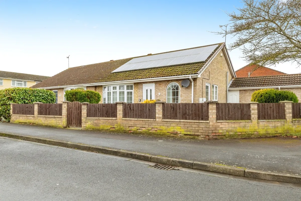 Dellfield Avenue, Lincoln