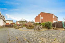 Dellfield Avenue, Lincoln