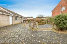 Dellfield Avenue, Lincoln