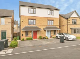 Mallard Court, Crosland Moor, Huddersfield photo