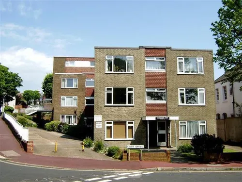 East Drive, BRIGHTONphoto
