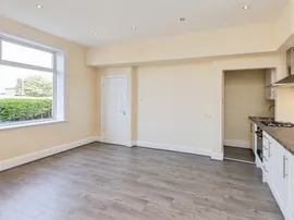 Crystal Terrace, Bradford thumb 3