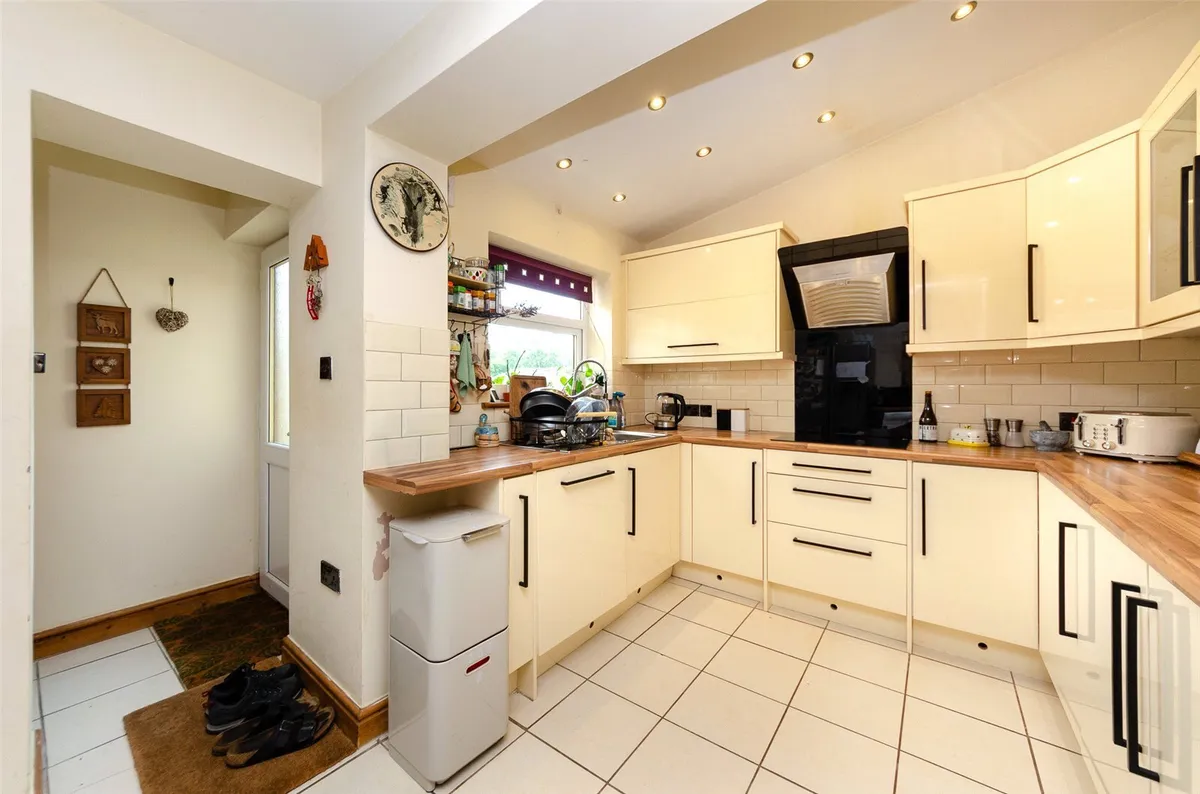 Llanrug, Caernarfon, Gwynedd, LL55