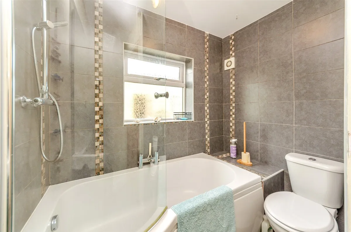 Llanrug, Caernarfon, Gwynedd, LL55