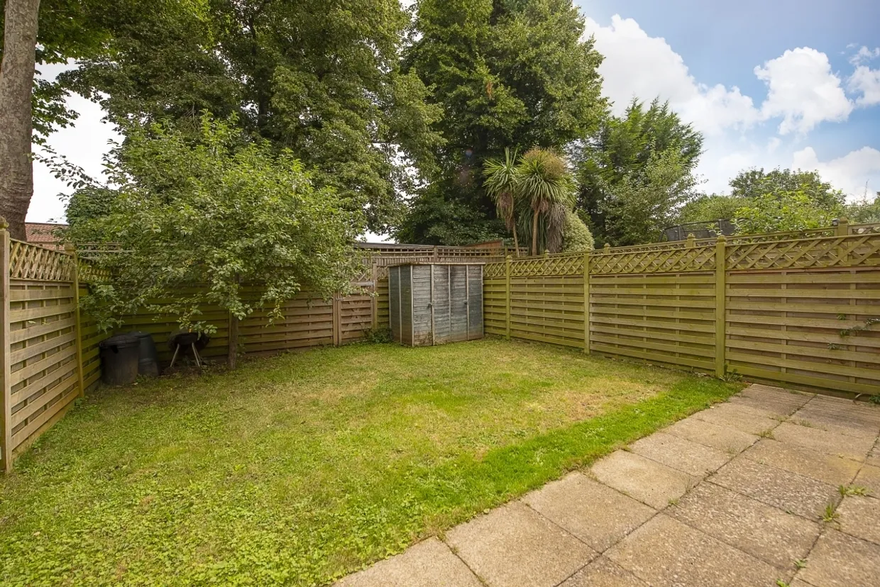 Emerald Square, SW15 photo 4