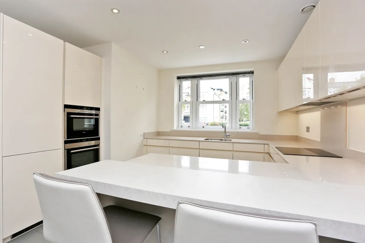 Emerald Square, SW15 photo 6