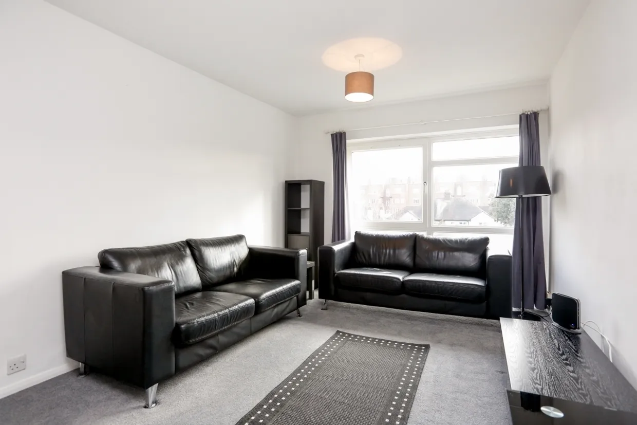 Claremont Road, Surbiton, KT6 photo 9