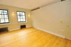 Princelet Street London E1 photo 9