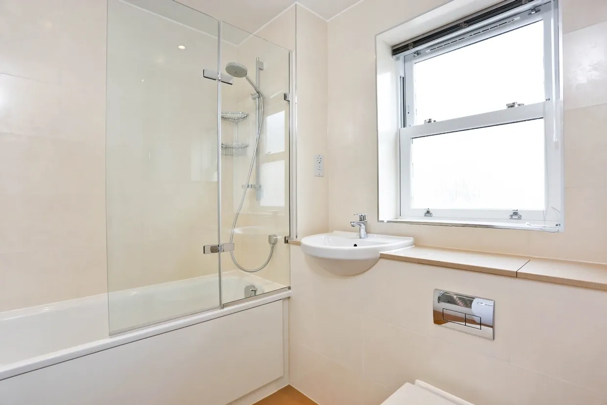 Emerald Square, SW15 photo 17