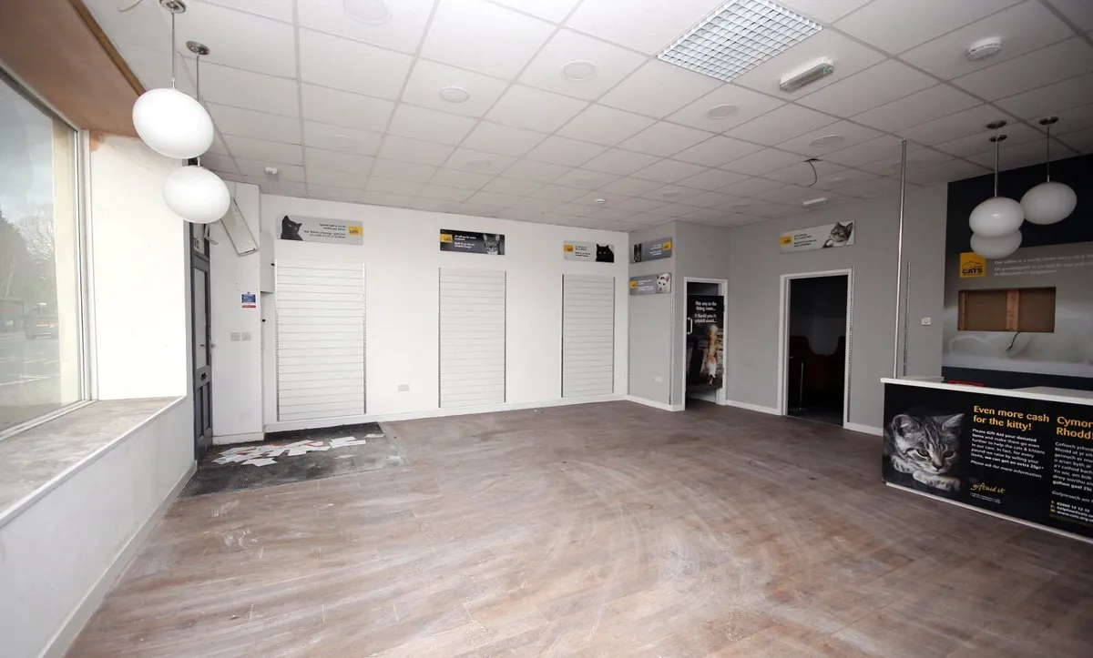High Street, Porthmadog, Gwynedd, LL49