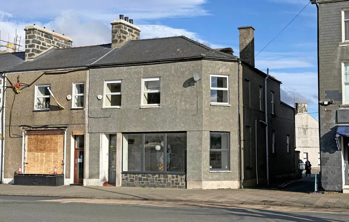 High Street, Porthmadog, Gwynedd, LL49