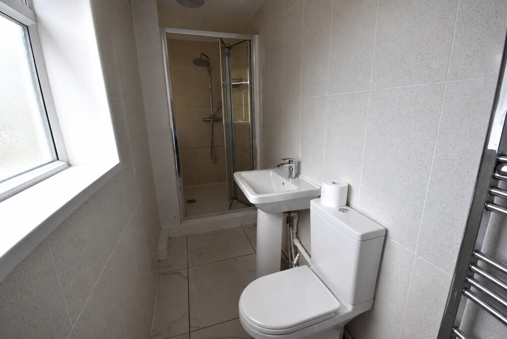 Bevington Crescent, Coventry Image 7