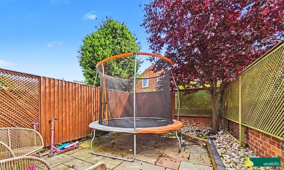 Lutterworth Road, Abington, Northampton Image 9