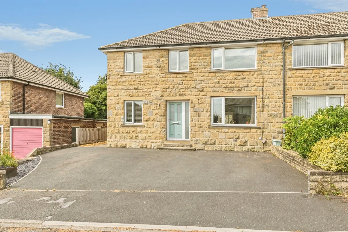 Briar Avenue, Meltham, Holmfirth