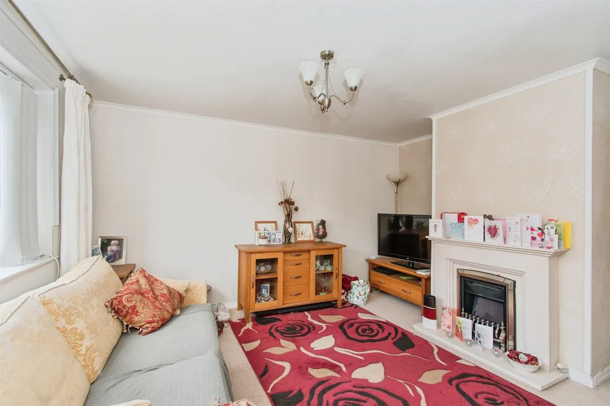 Firville Avenue, Normanton