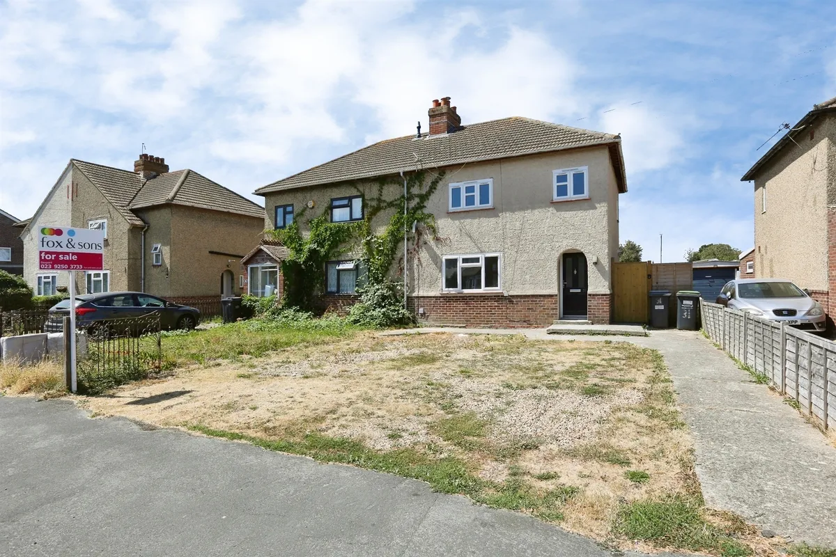 Rowner Lane, Gosport