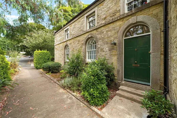 Chy Hwel, Truro, TR1 photo 8