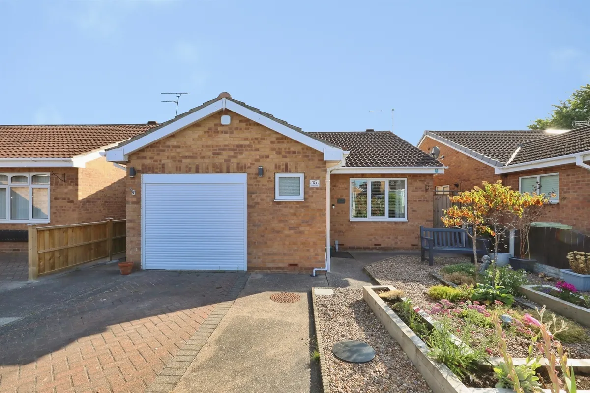 Earles Court, Retford